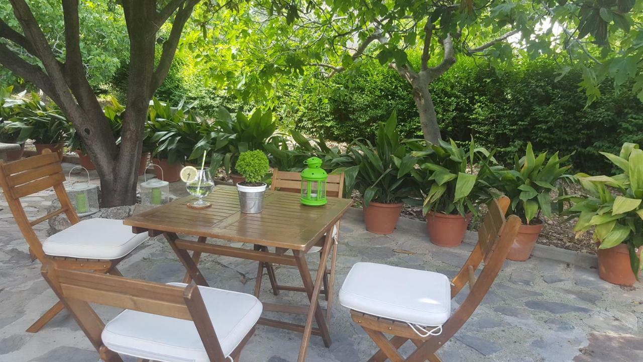 Casa Rural Olivillas Garden-Sierra Nevada Guejar Sierra Kamer foto